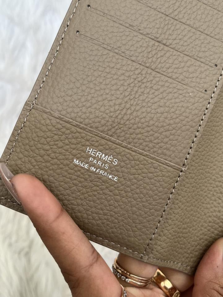 Hermees Unisex PassPort Case Wallet Original Leather Highend With Box Packaging