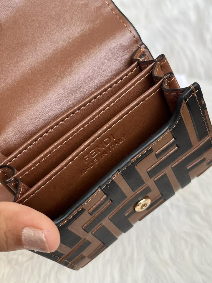 Fendi_F1_Woman_Wallet_With_OriginalBox_DustCover_Brandcard