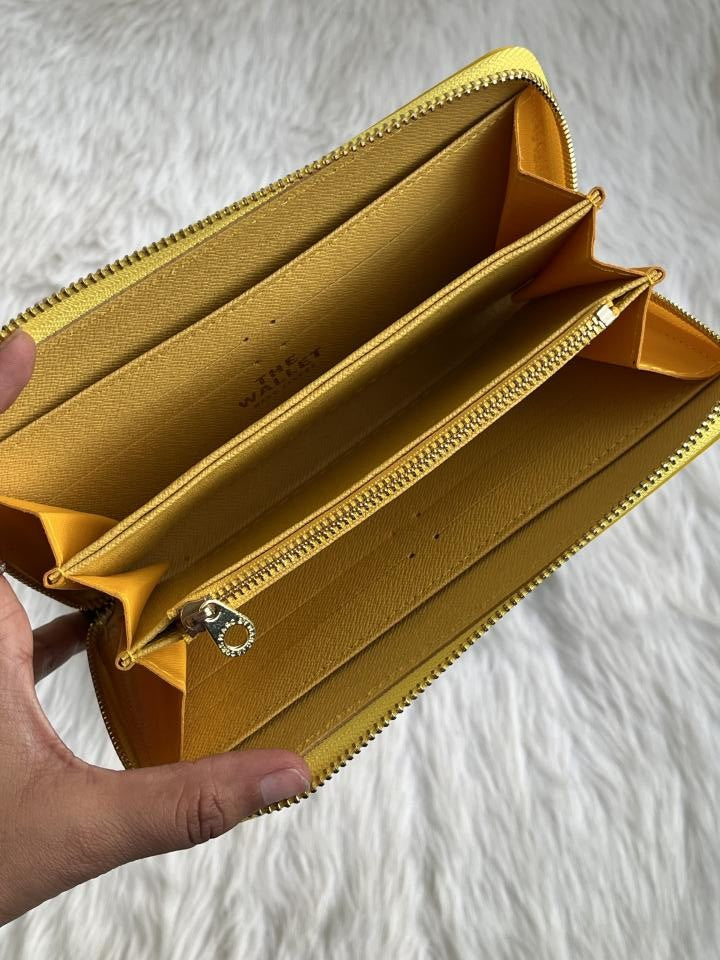 Marc_Jacob_Yellow_Long_Zippy_Wallet_With_OriginalBox