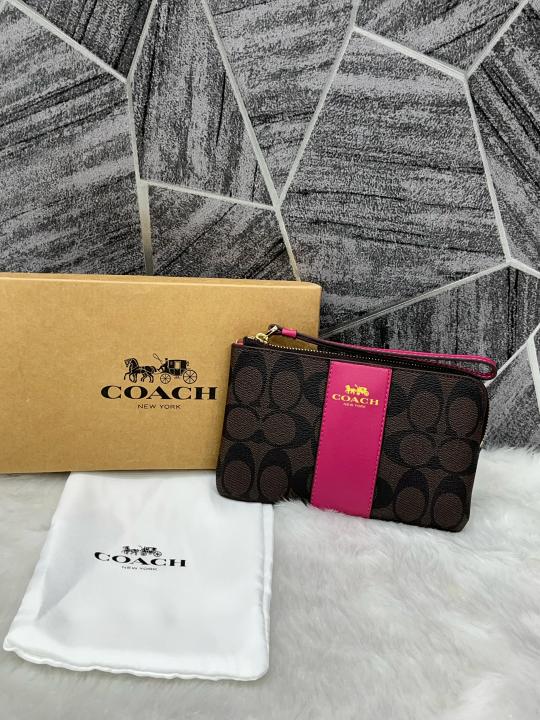Coacch W3 Corner Zip Wristlet Signature With OriginalBox DustCover