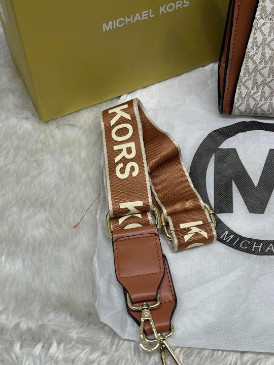 Michael_Kors_Hope_Medium_Satchel_With_OriginalBox