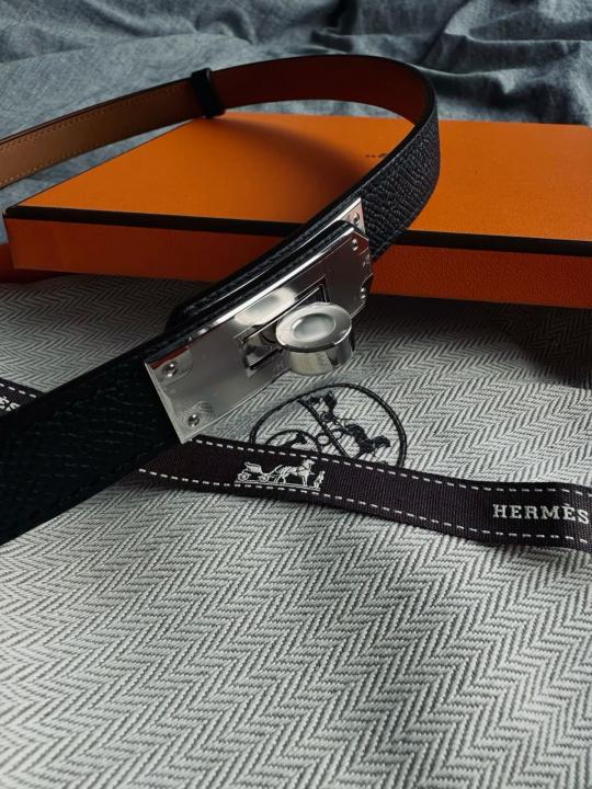 Hermes_51_Kelly_Womans_Belt_With_OriginalBox_DustCover