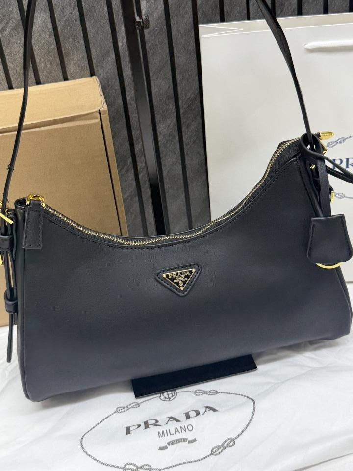 Prada_CB_Aimee_ShoulderBag_With_OriginalBox_CarryBag