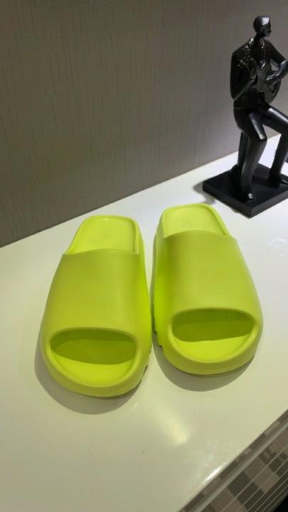 Adidass Yeezy Glow Green Slides For Women With Original Box