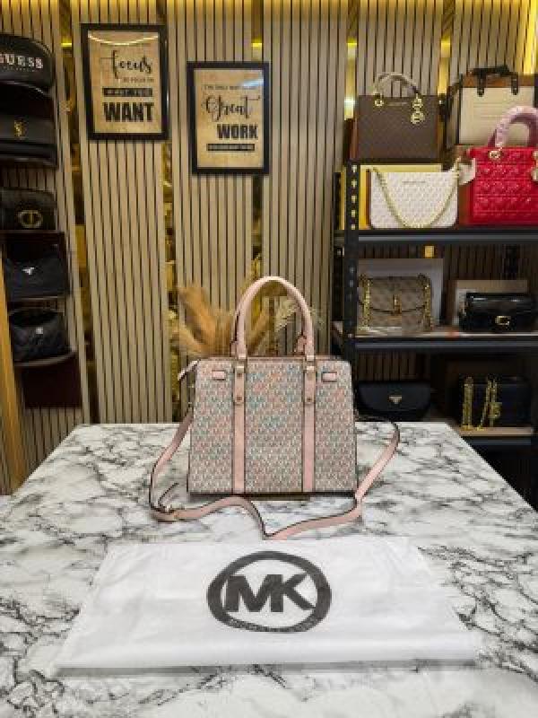 MK-inspired Hamilton Handbag With Dust Bag (Pink)