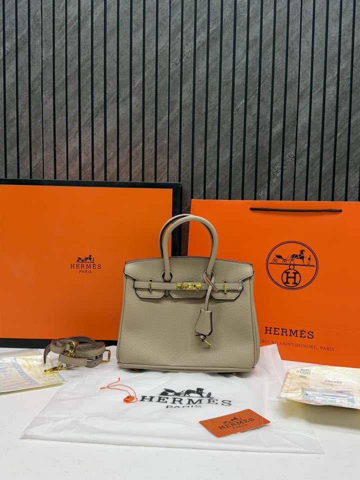 Hermees Birkin Apricot 20 Small Handbag With Original Box DustCover Lock & Key