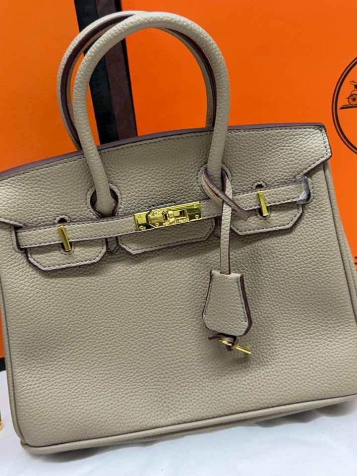 Hermees Birkin Apricot 20 Small Handbag With Original Box DustCover Lock & Key