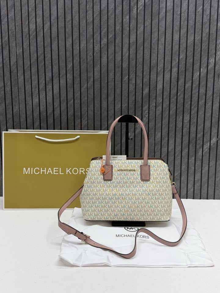 Michaell Kors CB Beige-Pink Medium Satchel Bag Highend With Original DustCover & CarryBagPacking