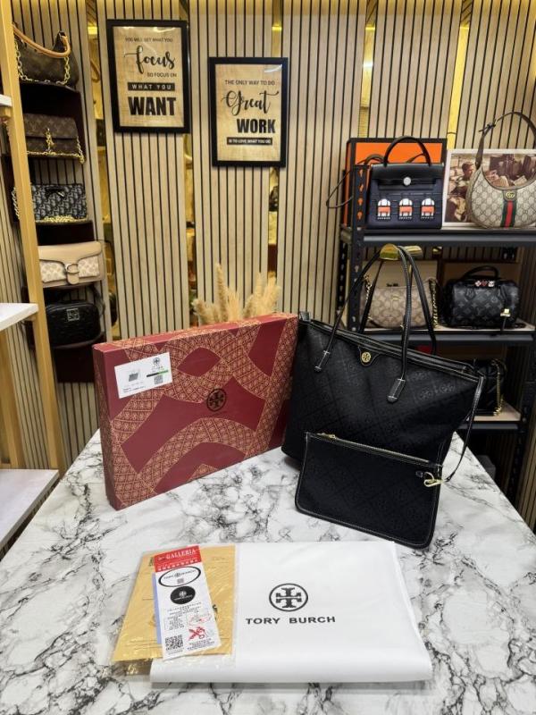 TB-Inspired Monogram Canvas Tote With Box And Dust Bag With Pouch (Black)