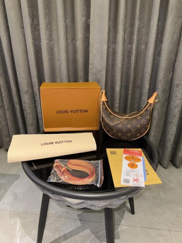 Lv Loop handbag featuring the iconic Monogram canvas and a distinct half moon bag with Box premium quality