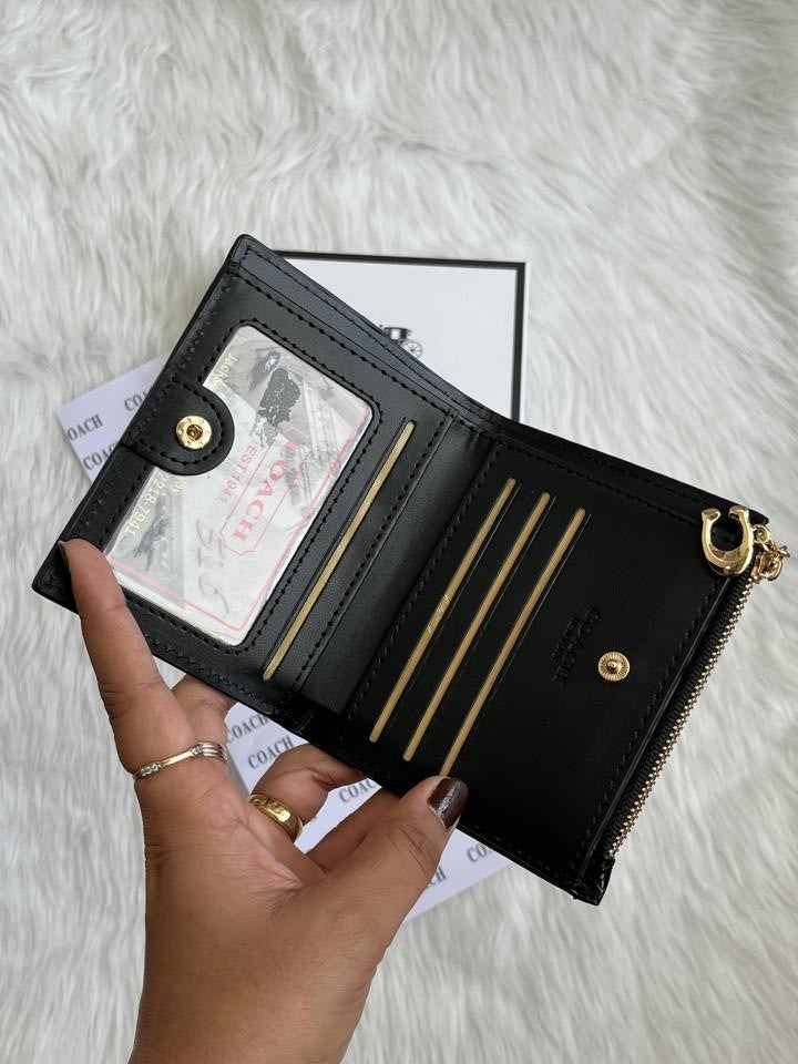 Coacch Snap Wallet Black Mini With Original Box dustCover
