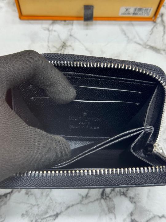 LV-Inspired Damier Azur Mini Zip Wallet (Black Check)