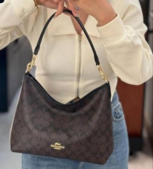 Coaach Laurel Hobo ShoulderBag With OriginalBox