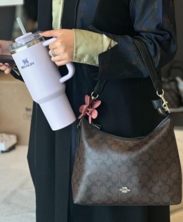 Coaach Laurel Hobo ShoulderBag With OriginalBox