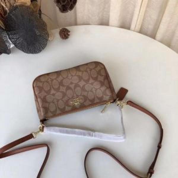 Coaach_messico_shoulder_bag_premium_quality_with_og_box