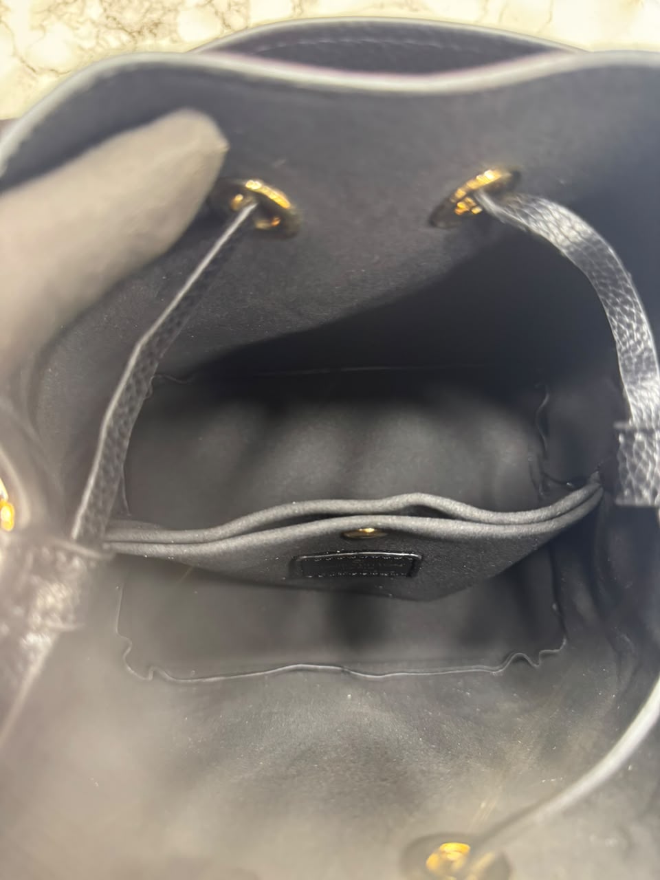LV-Inspired Neo Noe BB Giant Monogram Leather Bucket Bag (White-Black)