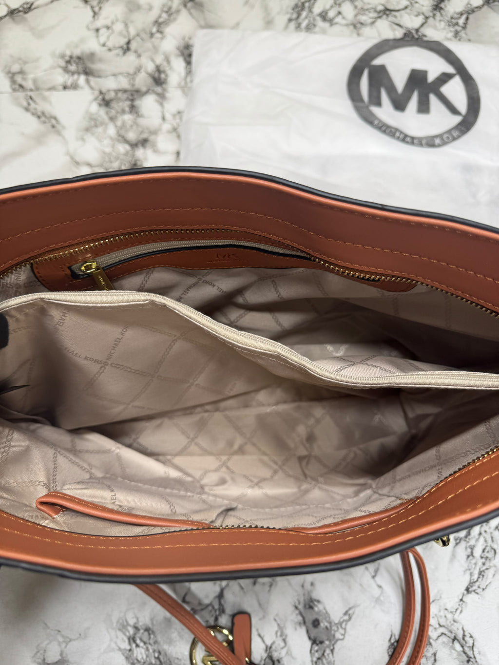 MK-Inspired Jet Set Travel Large Logo Tote Bag With Dust Bag (Beige)